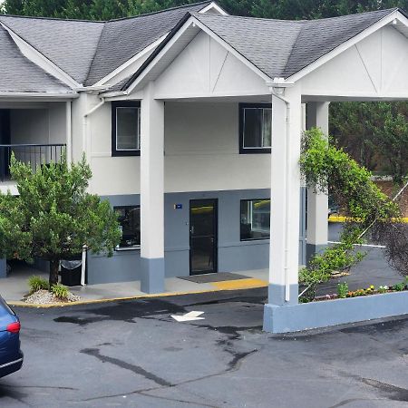 Days Inn By Wyndham Dahlonega University Area Kültér fotó