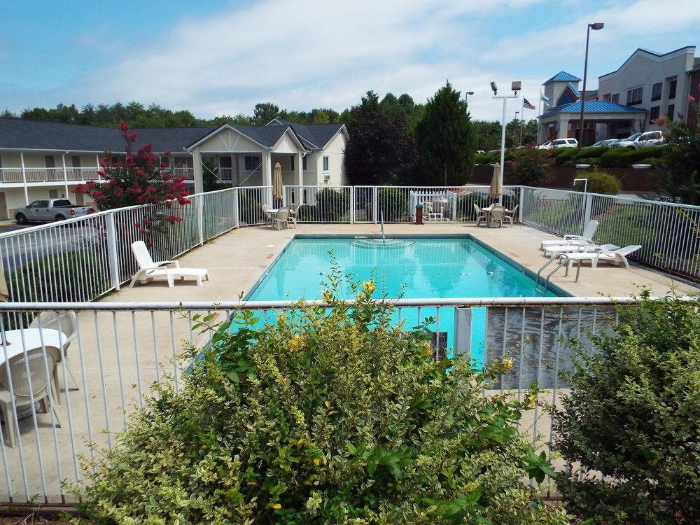 Days Inn By Wyndham Dahlonega University Area Kültér fotó