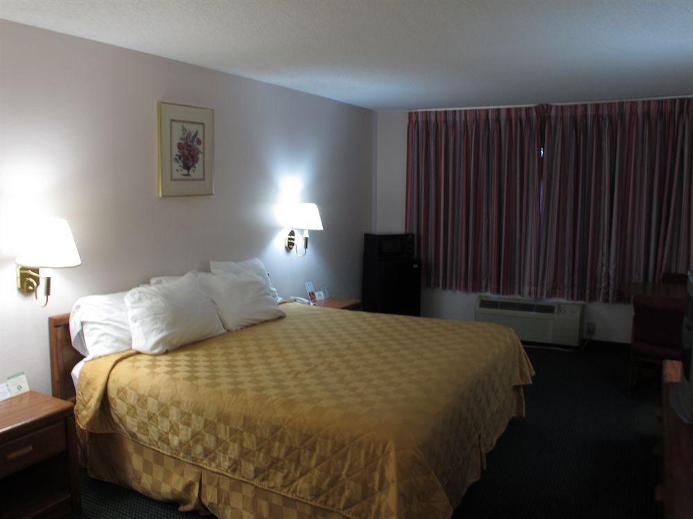 Days Inn By Wyndham Dahlonega University Area Kültér fotó