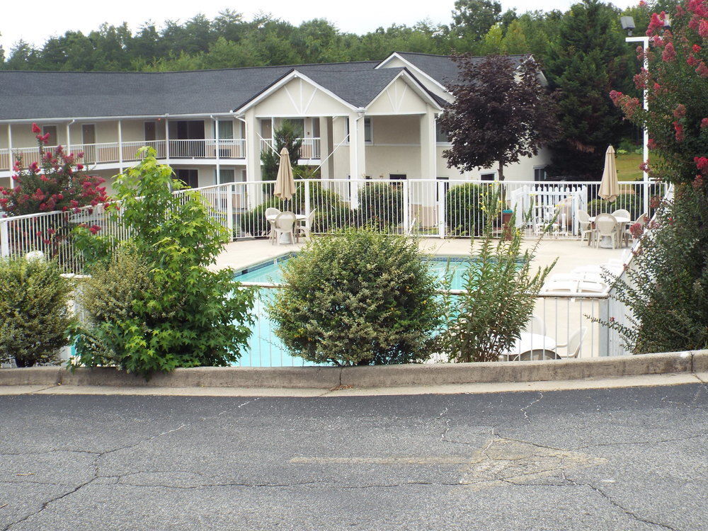 Days Inn By Wyndham Dahlonega University Area Kültér fotó